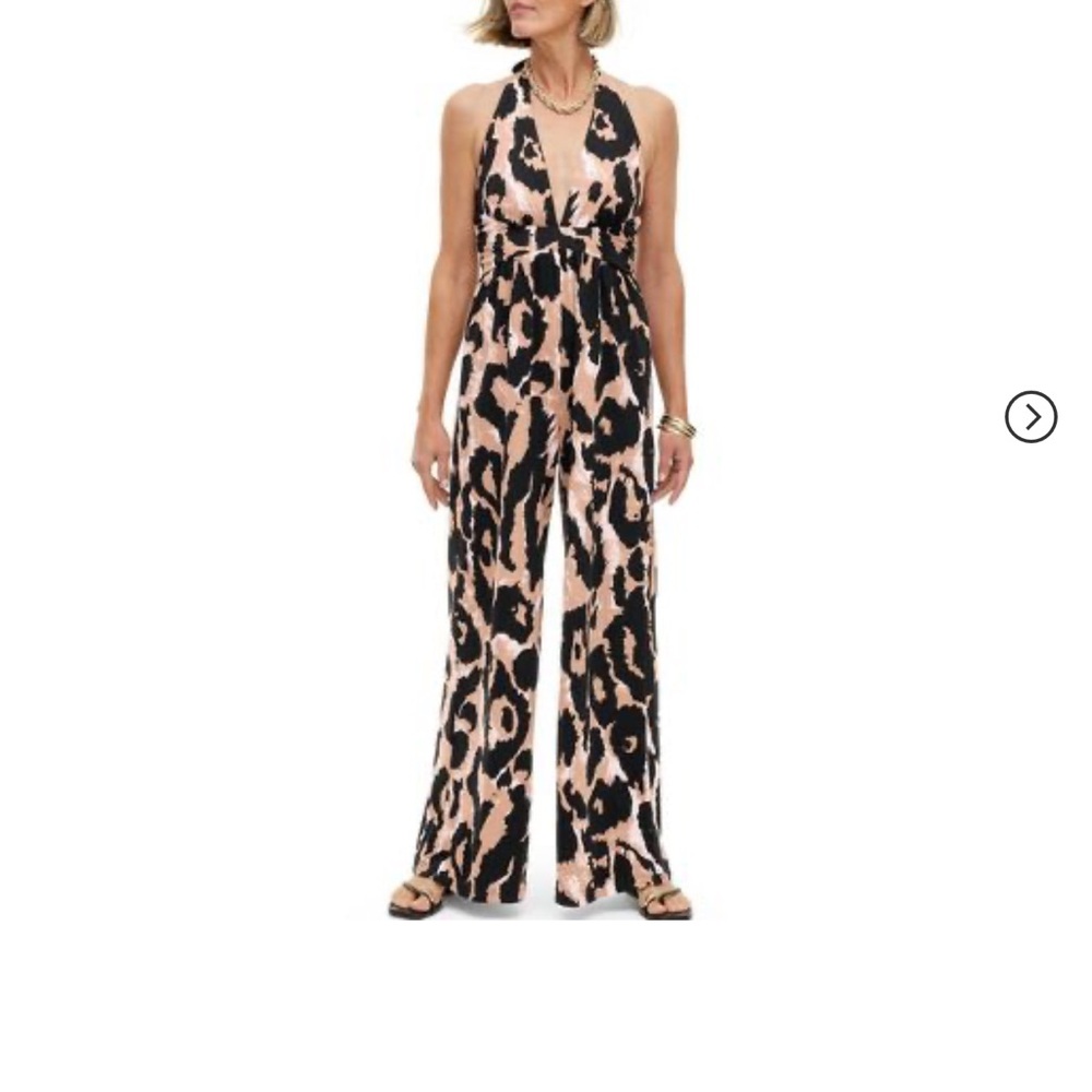 DVF‼️ Women's Halter Leopard Neutral
Jumpsuit - DVF